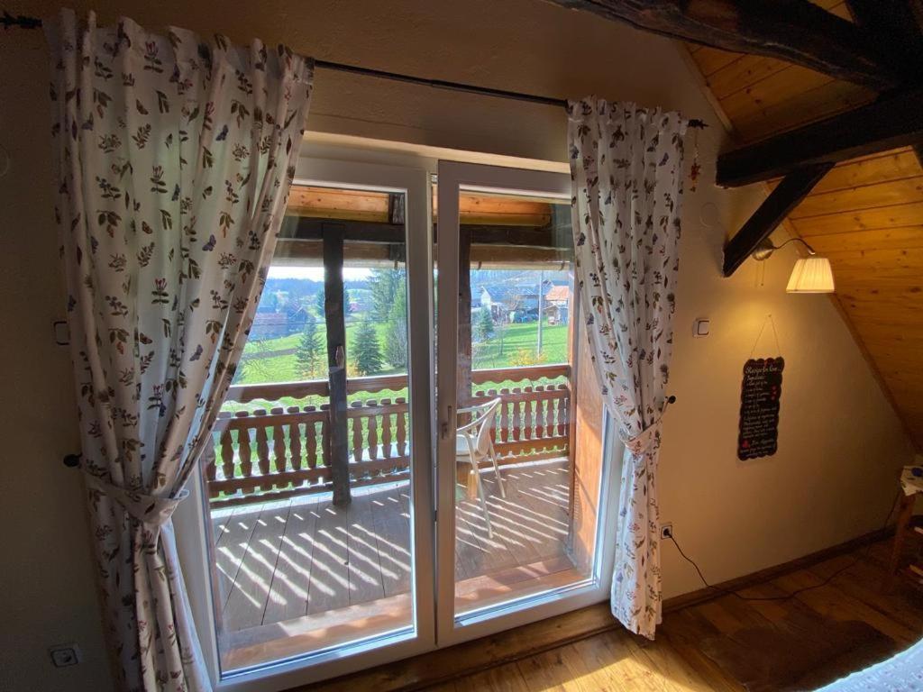 Country House Novosel Duga Resa Exterior photo